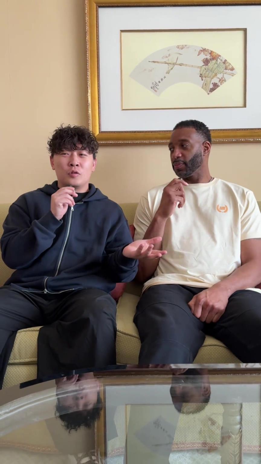 小伙子你真勇啊，在麥迪面前“那個(gè)，那個(gè)”的