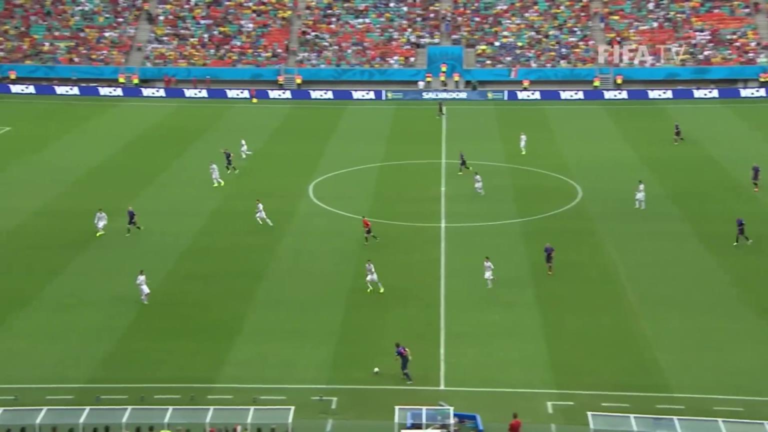 聽說(shuō)范將軍是因?yàn)椴粫?huì)停球才選擇直接打門的