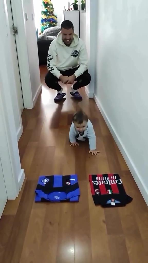 AC米蘭：此子必成大器?。?guó)米：此子斷不可留！